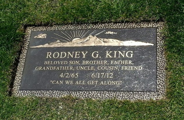 0a16224ef4ca3dd6c3fa1805dd8e79cc--rodney-king-forest-lawn-memorial-park.jpg